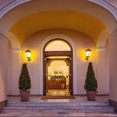 Miramare Отель