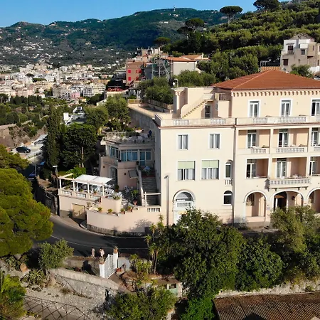 Miramare Hotel