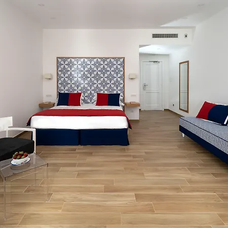 Miramare Hotel 4*