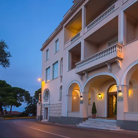 Miramare מלון 4*