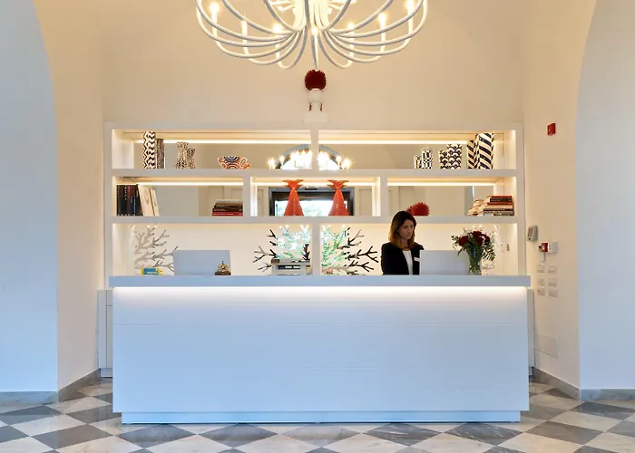 Miramare מלון סורנטו