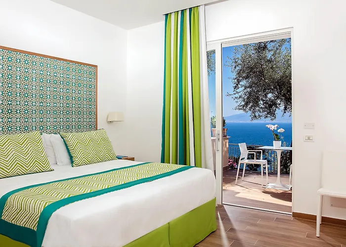 Miramare 4* סורנטו